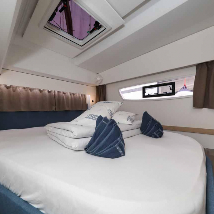 Alchiba | Fountaine Pajot Astrea 42 photo 9