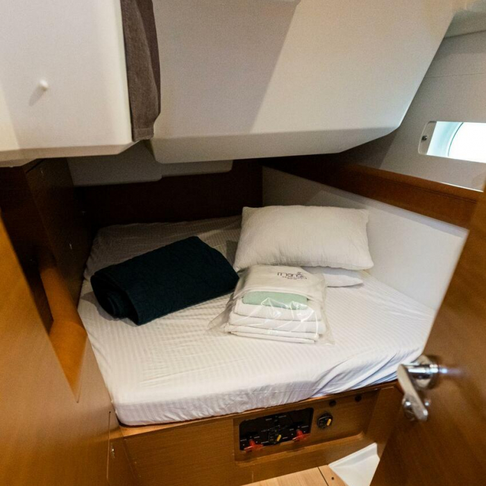 FILIPPOS I  <b><FONT COLOR="RED"> Boat location in LEFKAS MARINA, D-marin </FONT COLOR></b> 1 SUP FREE | Sun Odyssey 479 photo 18