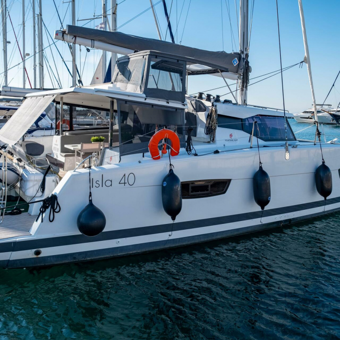 Artemis | Fountaine Pajot Isla 40 photo 83