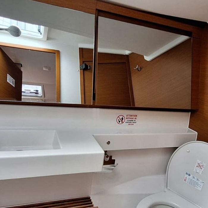 Soyka | Sun Odyssey 440 photo 4