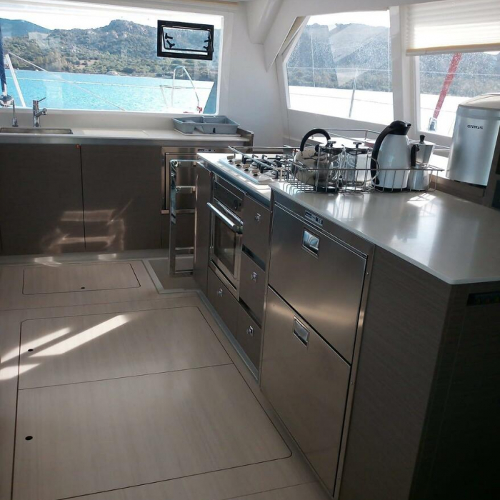 Edoardo | Leopard 50 photo 3