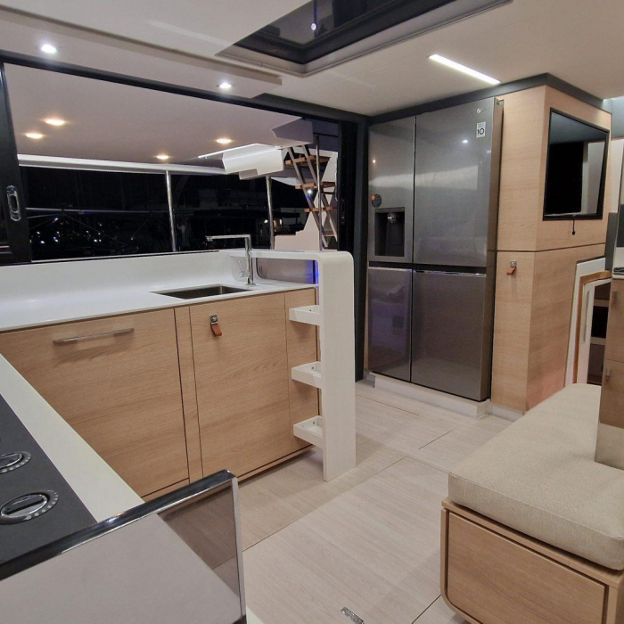 Aura | Aventura 45 photo 29