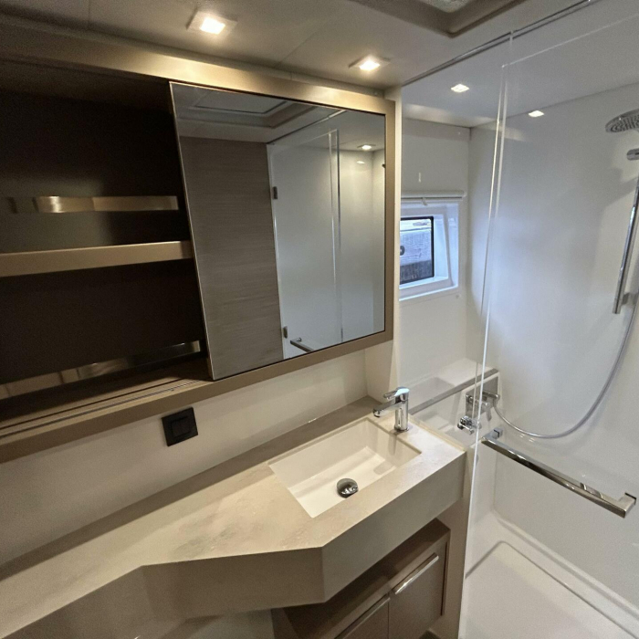 SUEÑOS | Lagoon 46 photo 16