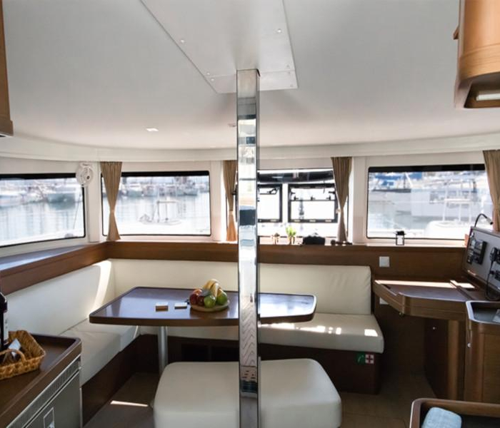 Dioni | Lagoon 42 photo 26