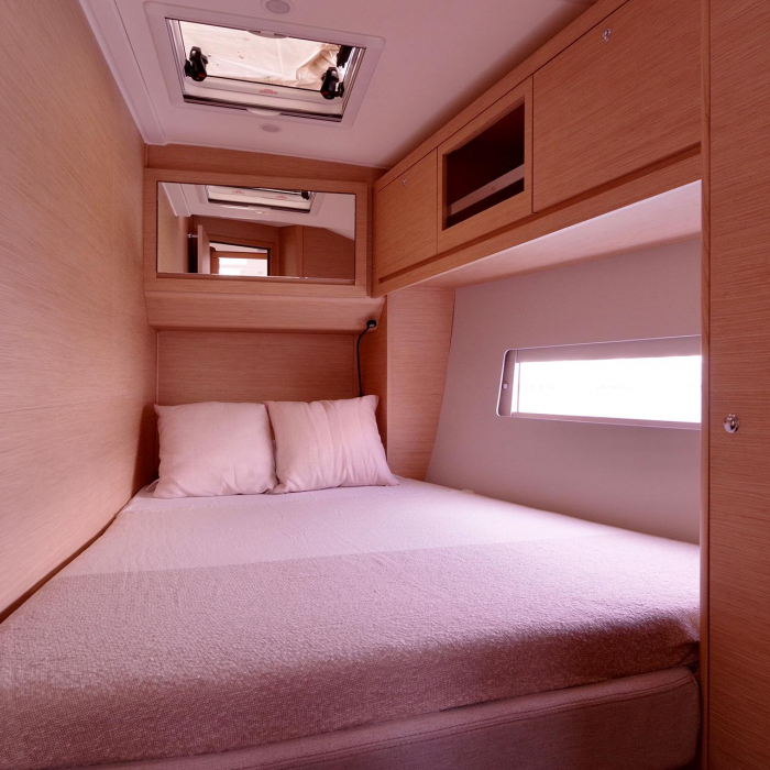 Clelia - Water maker, Solar Panel | Dufour 470 photo 7