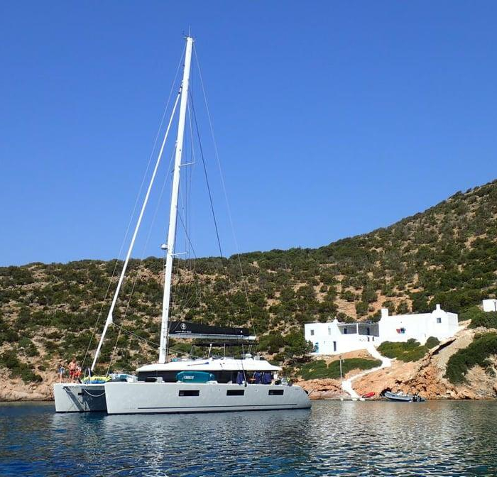 Atlantis | Lagoon 620 photo 8