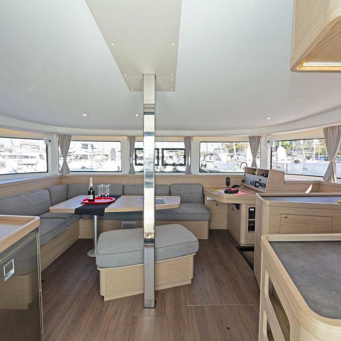 Eternity (ONLY SKIPPERED) | Lagoon 42 A/C & GEN photo 7