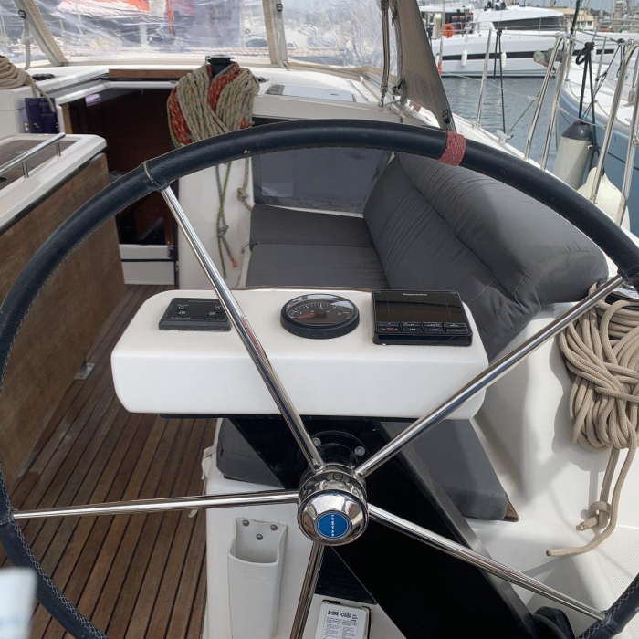 Barracuda | Dufour 390 Grand Large photo 4