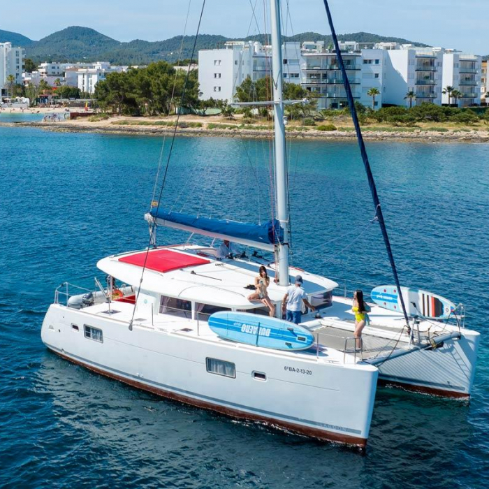 Nusa | Lagoon 400 photo 11