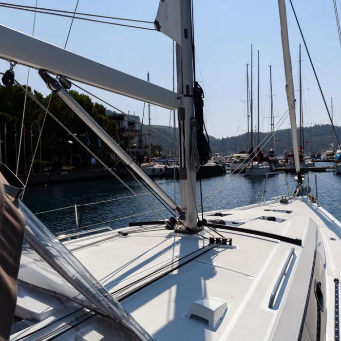 Sail Orion | Oceanis 41.1 photo 4