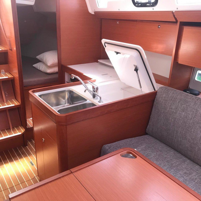 Koki | Dufour 360 GL photo 7