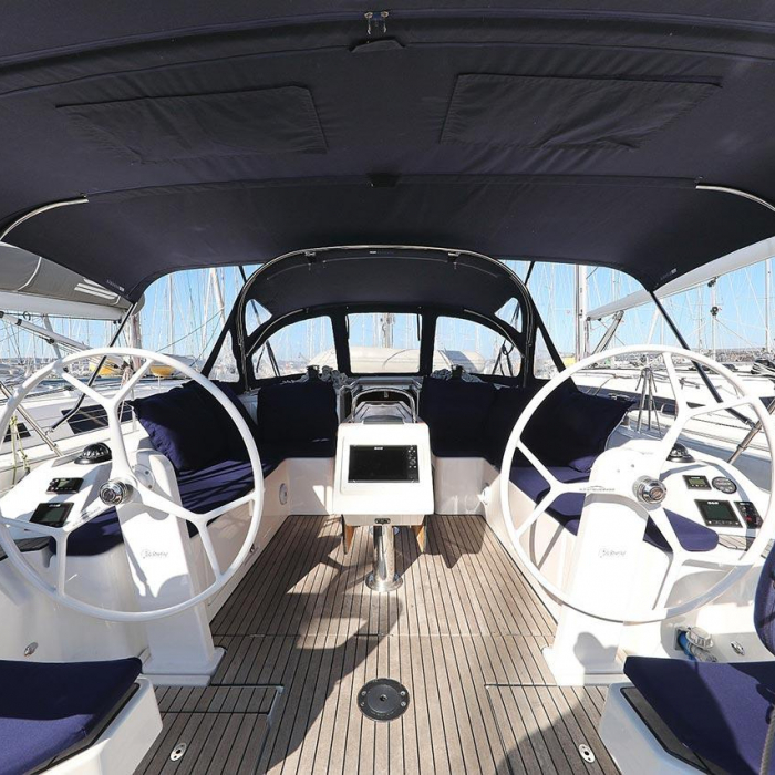 Aldebaran | Bavaria C42 photo 8