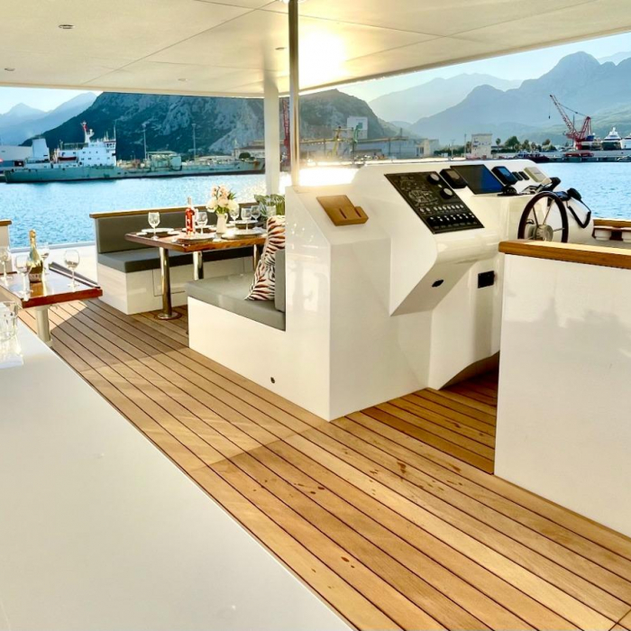 Inka | Ocean Beast 65 Fly photo 7