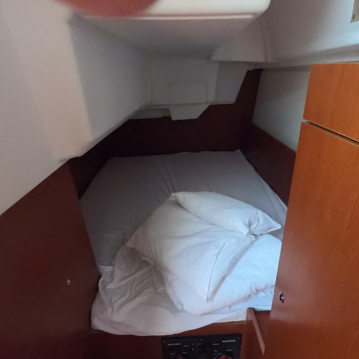 Abeona | Oceanis 35.1 photo 13