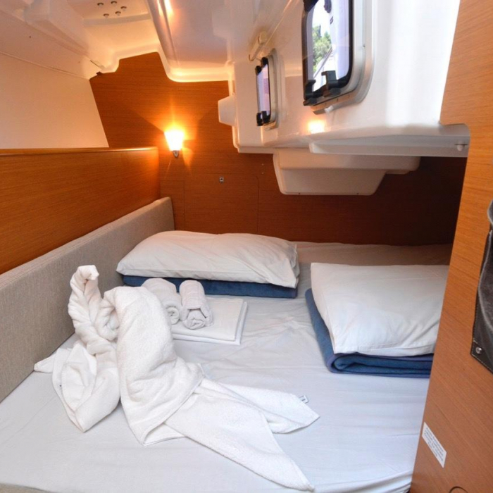 Hasta Siempre | Sun Odyssey 33i photo 34