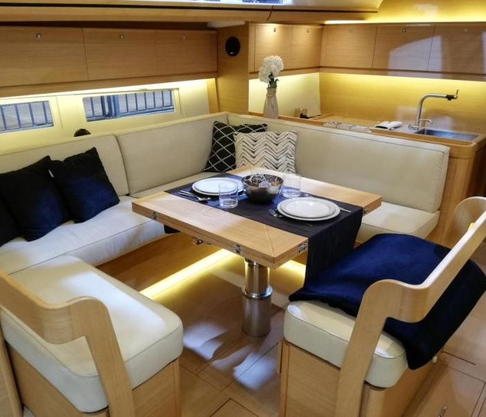 WARRIORS TALE | Dufour 520 Grand Large photo 2