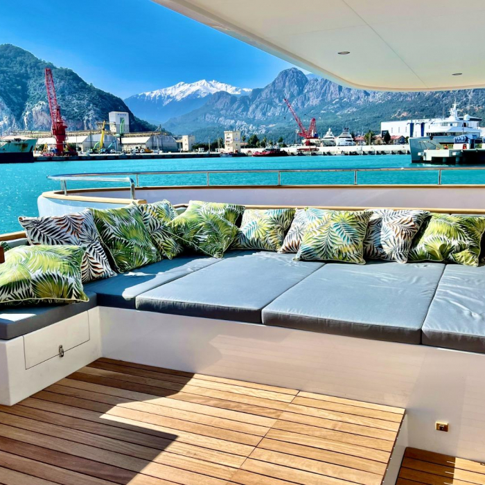 Inka | Ocean Beast 65 Fly photo 15