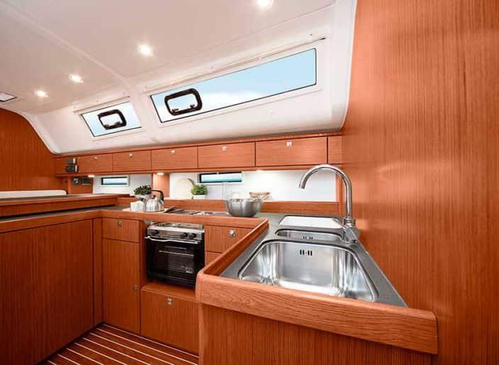 Vitabella 5 | Bavaria Cruiser 51-5 photo 6