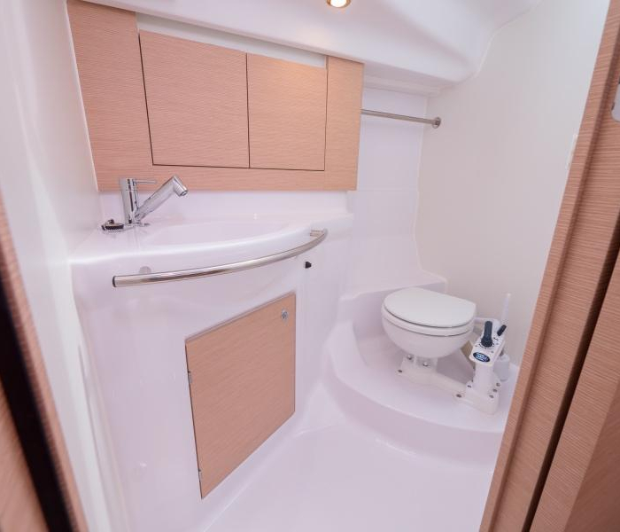 Happy | Elan 40 Impression photo 15