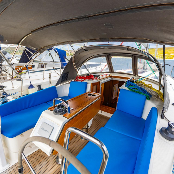 Fjaka | Bavaria Cruiser 37 photo 13