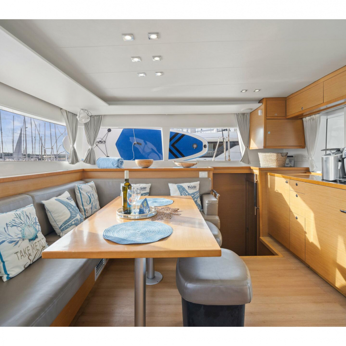 Majestic | Lagoon 450 photo 7