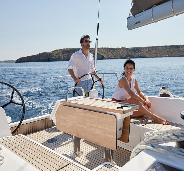 Coconut | Bavaria C38 photo 18