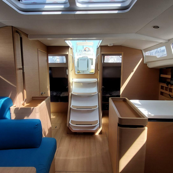 Aquilante | Sun Odyssey 440 photo 7