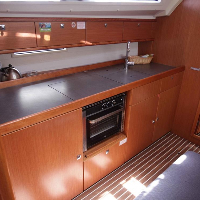 Heroes | Bavaria Cruiser 41S Performance photo 9