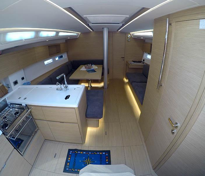 Sportski Vuk 44 | Grand Soleil 44 photo 15