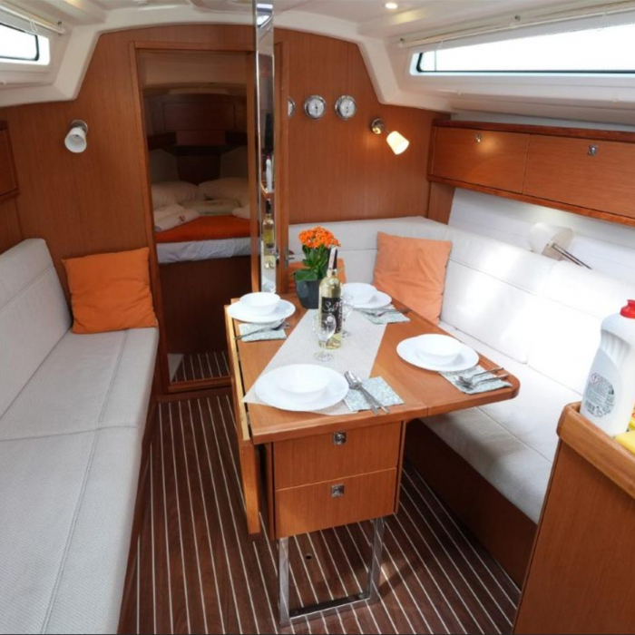Taz | Bavaria Cruiser 34 photo 15