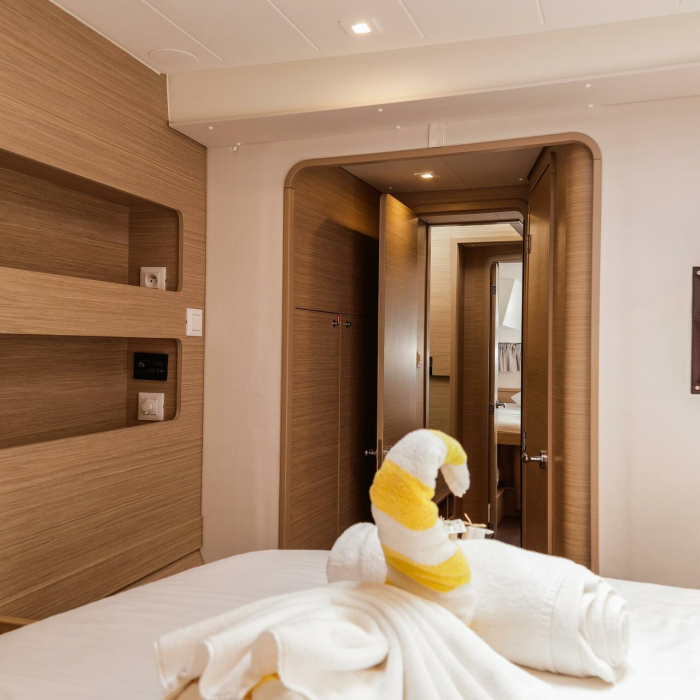 Golden Bride | Lagoon 42 photo 33