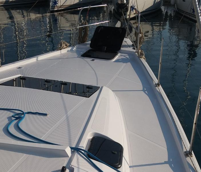 Moonlight | Elan 50 Impression photo 3