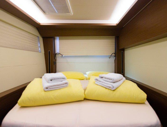 Zuzo I | Lagoon 50 photo 16