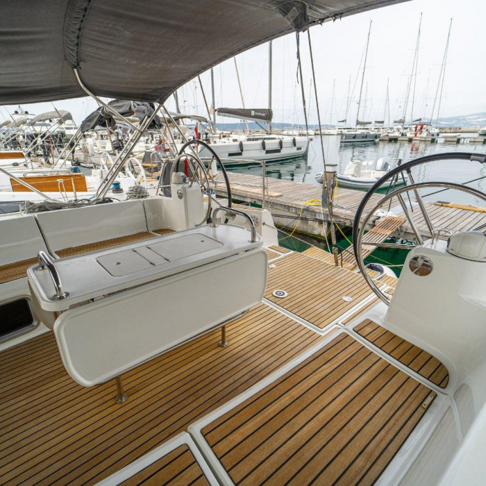 Ciao Bao | Sun Odyssey 519 photo 18