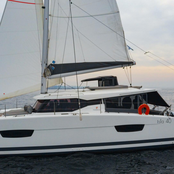Artemis | Fountaine Pajot Isla 40 photo 24