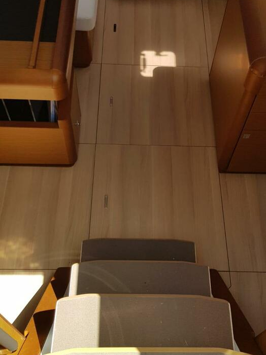 Pata | Sun Odyssey 519 photo 13