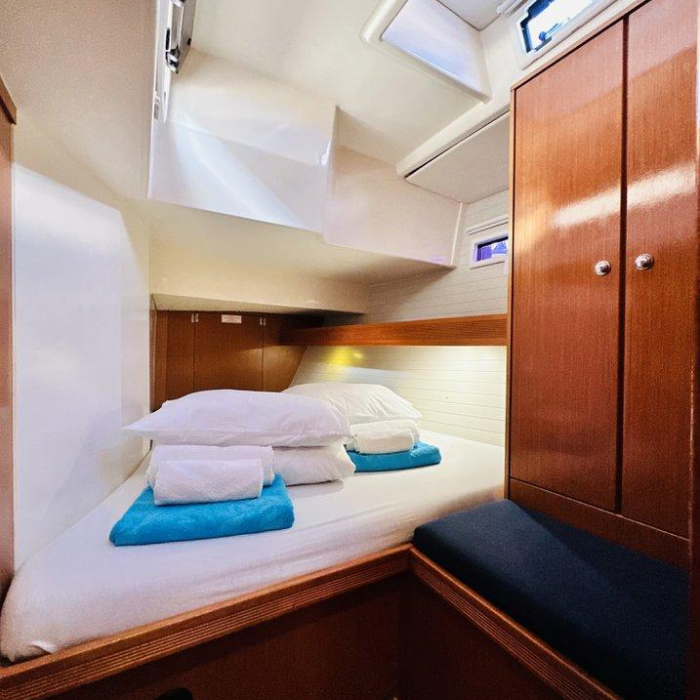 Heidrun | Bavaria Cruiser 55 photo 14