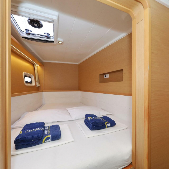 Ladies First | Lagoon 400 S2 photo 5