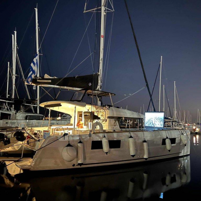 Economy | Lagoon 40 photo 5