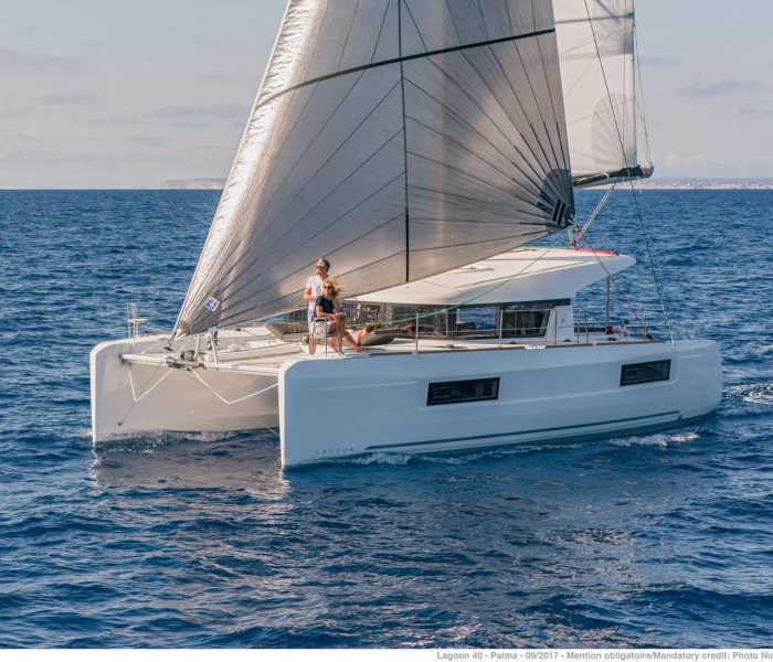 Drifter | Lagoon 40 photo 1