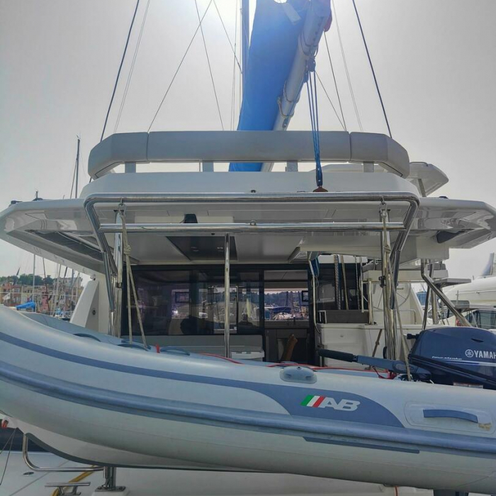 Daria | Leopard 45 photo 1