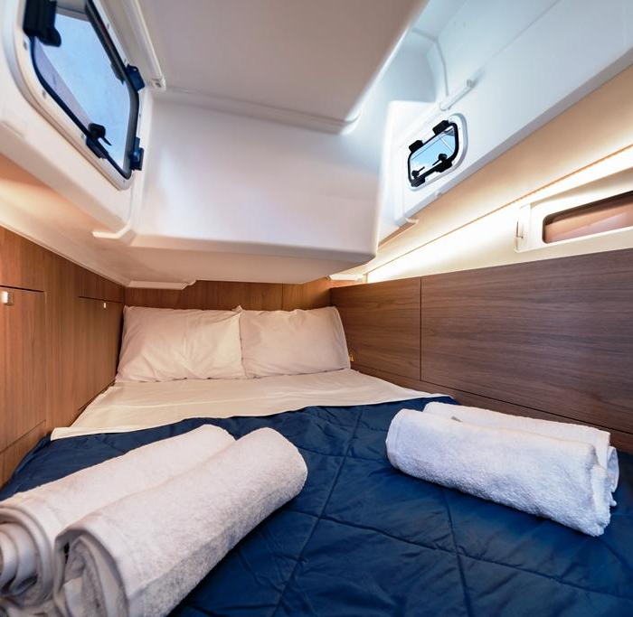 Myriana | Sun Odyssey 415 photo 7