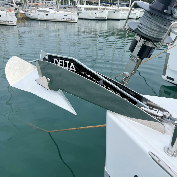 Jana | Oceanis 38.1 photo 14