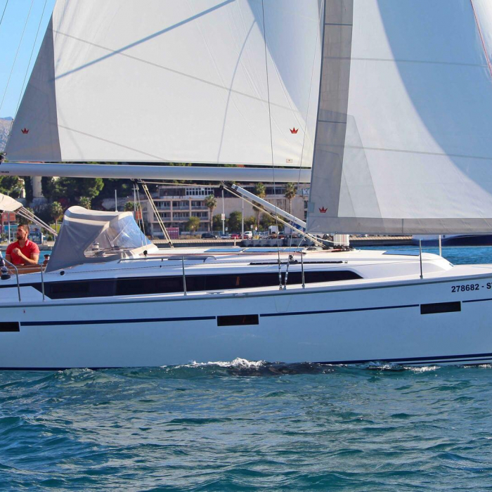 Evala | Bavaria Cruiser 37 photo 1