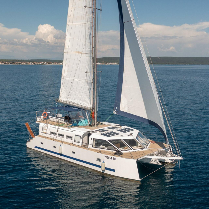 UPWIND 50 | Catamaran photo 2