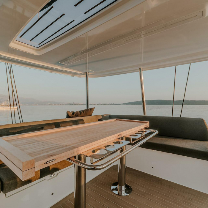 TRI-WING | Lagoon 55 photo 2