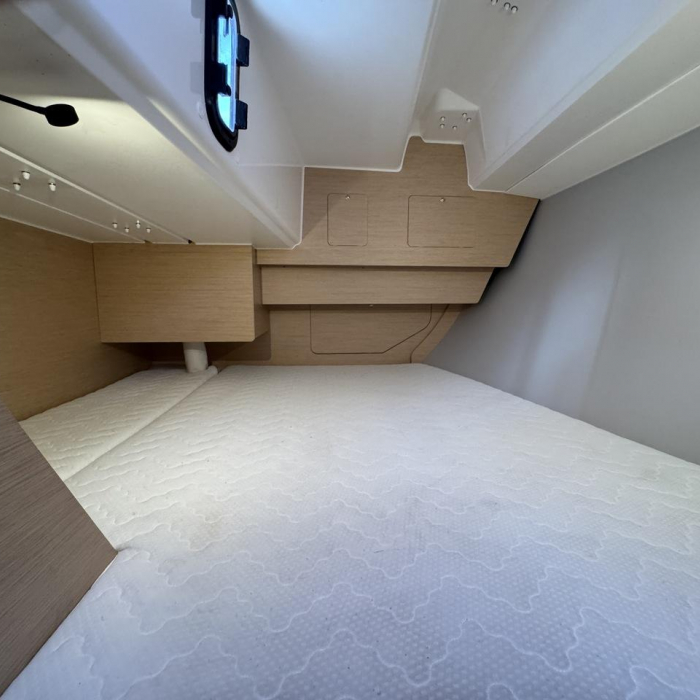 Thais | Dufour 37 photo 14