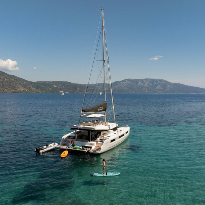 Aranel | Lagoon 51 photo 11