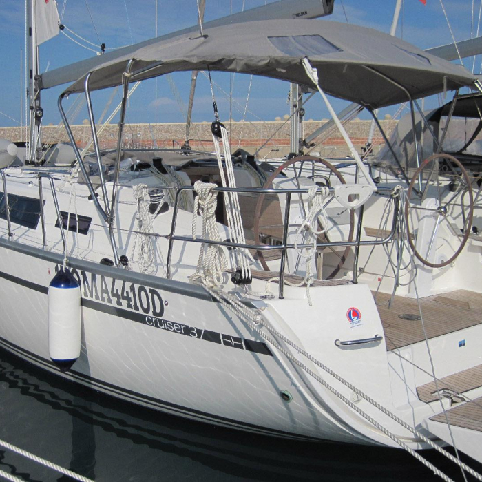 Economy | Bavaria Cruiser 37 photo 3