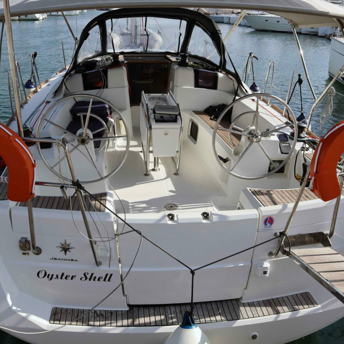  | Sun Odyssey 379 photo 5